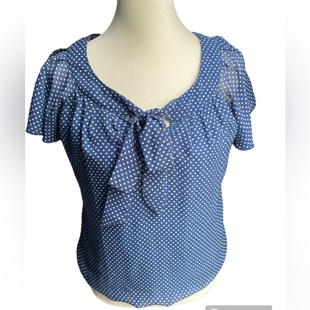 Sara Michelle Blue White Polka Dot Ribbon Front Flutter Sleeve Blouse  Size PS